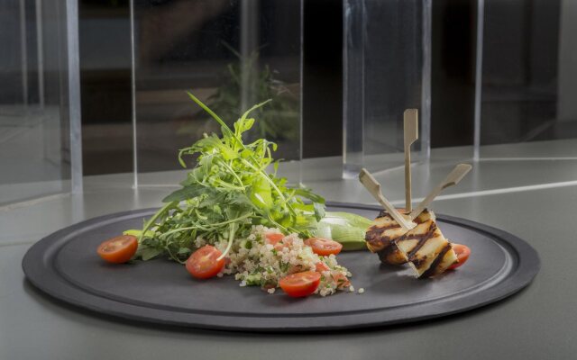 Crowne Plaza Limassol by IHG