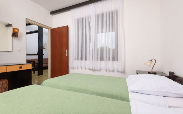 Apartments Medena Budget