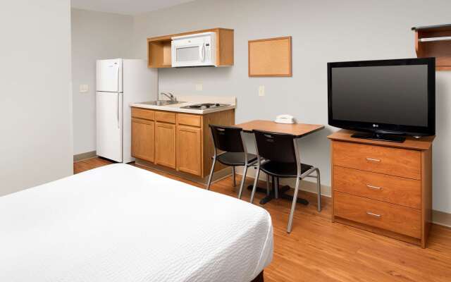 Extended Stay America Select Suites - Cleveland - Mentor