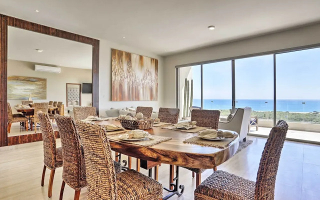 Luxe Cabo Condo w/ Ocean Views + Amenities!