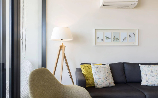 LittleStay Collection - Claremont