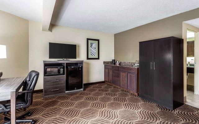 Quality Inn & Suites Salisbury South