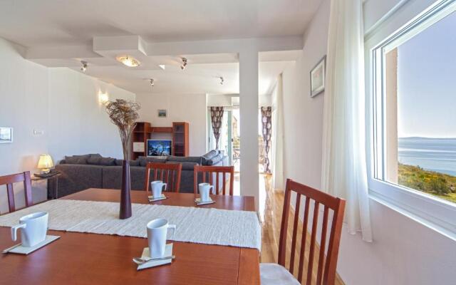 The View Apartments