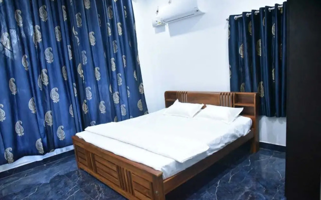 Ramchitras Home Stay