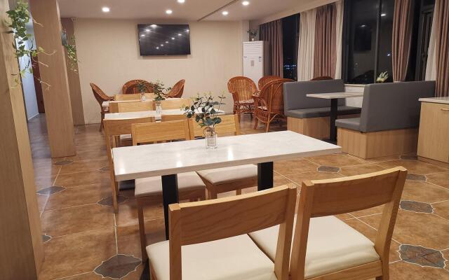 Hanting Hotel Langzhong Ancient City