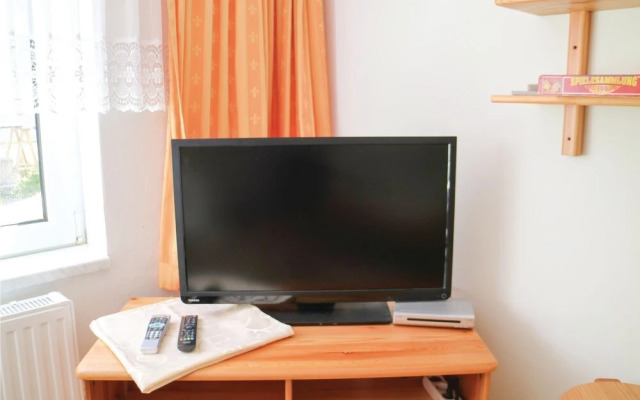 Awesome Home in Bresewitz With Wifi