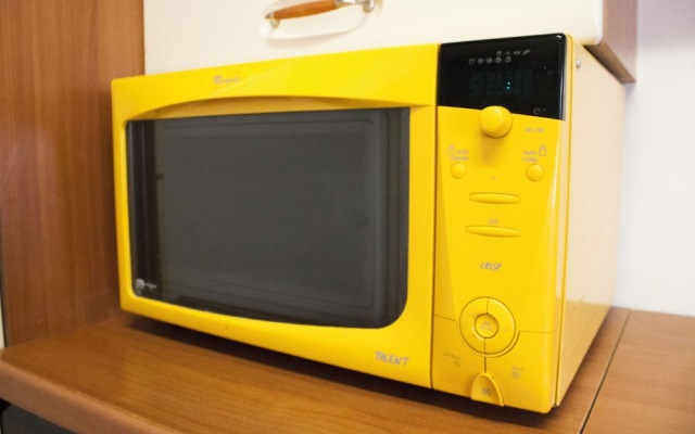 Nice Apartment in an English Style Building On the First Floor, With air Conditioning, Wifi and Sewing