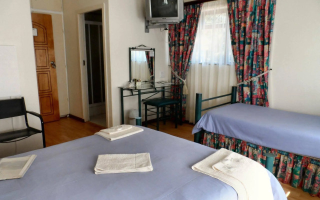 Mdoni House Guest Lodge