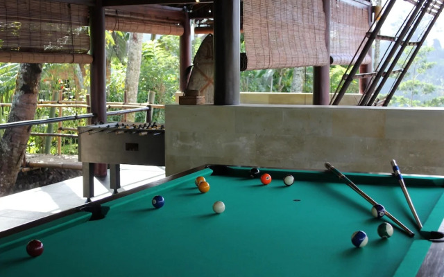 Awan Putih Resort