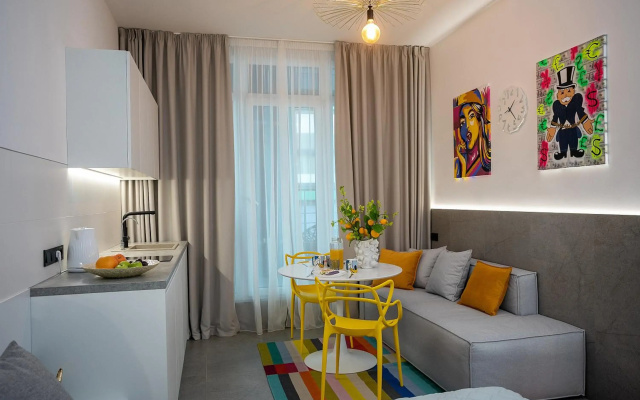 Twin studio apartments in the center near Most City