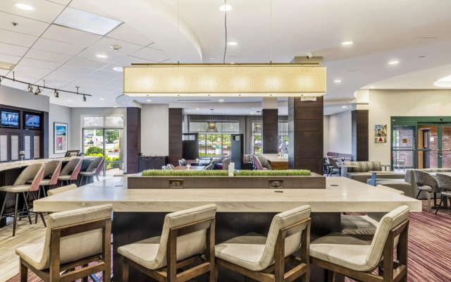 Courtyard by Marriott Boston Waltham