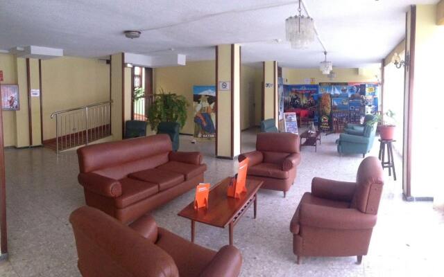Hotel Tropical