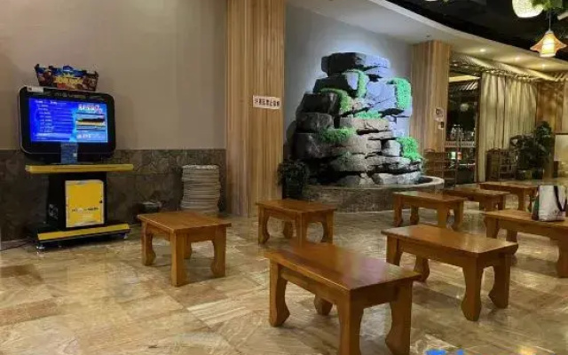 Shuntianhe Hostel (Branch Shop)