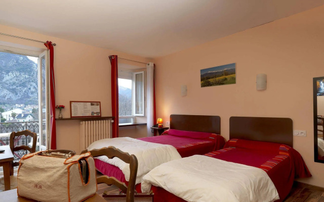 Hostellerie De La Poste