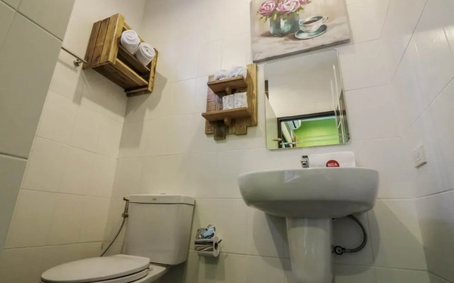 Nida Rooms Turquoise Saiyuan Naiharn