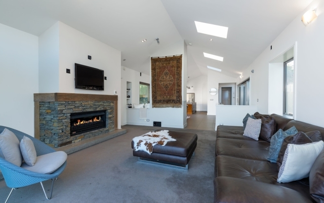 Cedar Drive Retreat