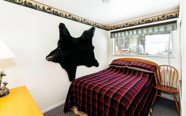 Cherry Hills Cabin - Sleeps 6, No Pets, Family Fun!