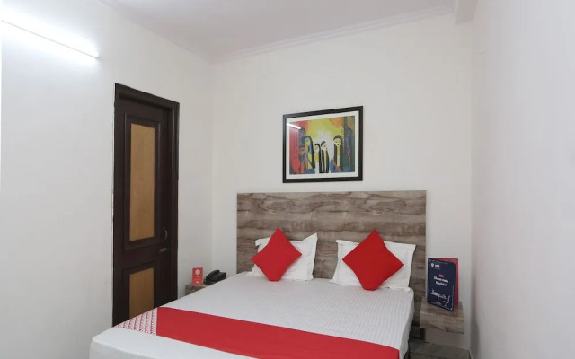 Oyo 22125 Bleu Ville