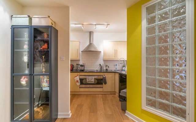 City Center Apartment - Superb Location