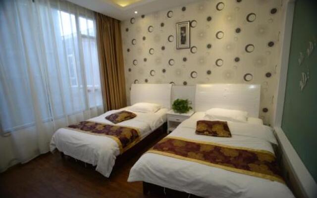 Me Hostel