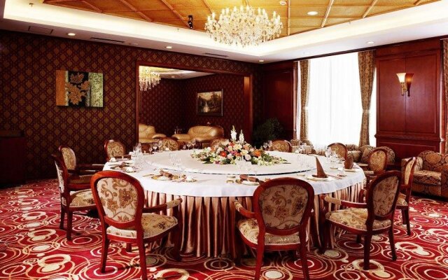 Petroleum Business Hotel