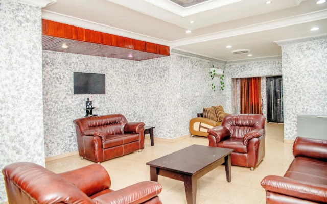 Tobby Royal Suites