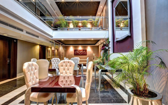 Artplatinum Suites & Apartments