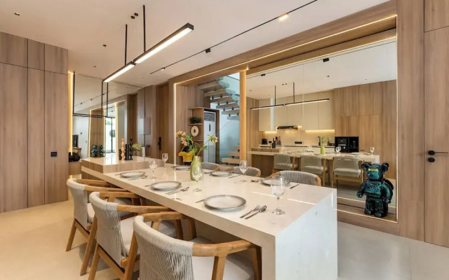 Alex Villas Complex N5