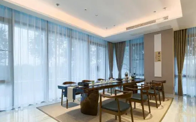 Hu Zhou Mountain and sea Happiness Bay Hotel