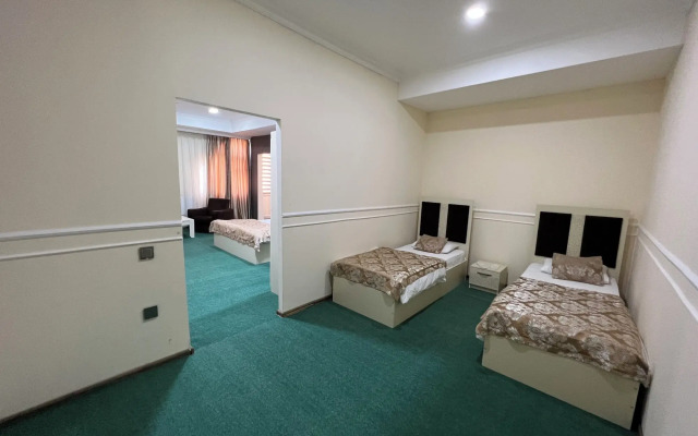 Khaghani Center Hotel