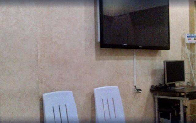 D' Morvie Suites- Davao