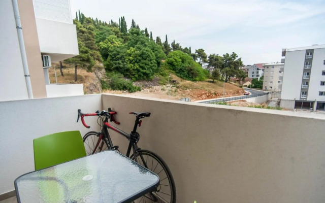 Sunny Hill Ljubovic Apartment