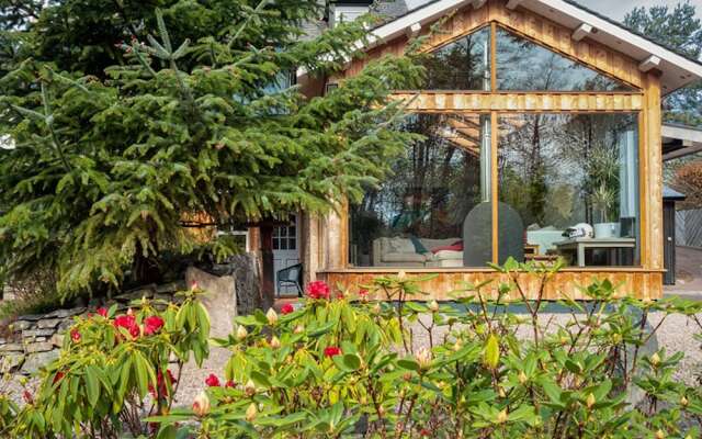 River House Garden Rooms