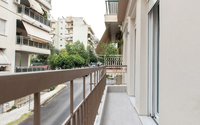 Classy & Spacious Flat near Marina of Patra