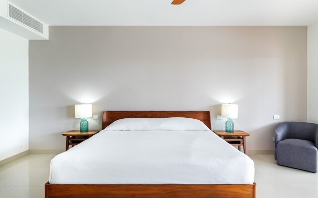 Z Casa Marea 2 Bedroom Condo by Redawning