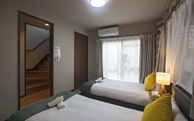 Nishinaka House