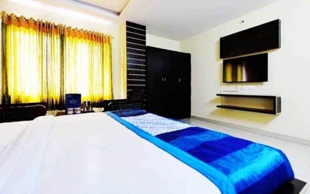 Maruthi Residency Inn