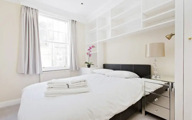 Knightsbridge - Hyde Park Private House