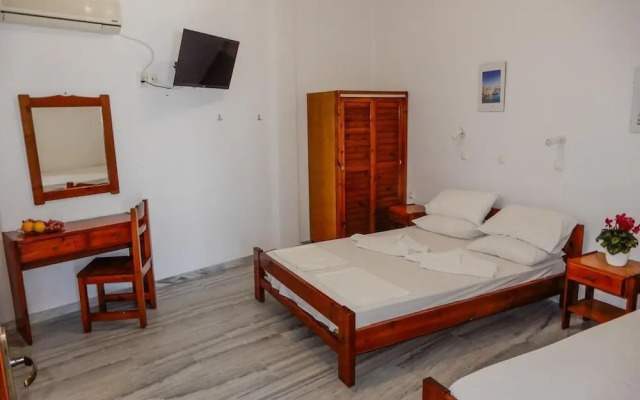 Ioanna Rooms