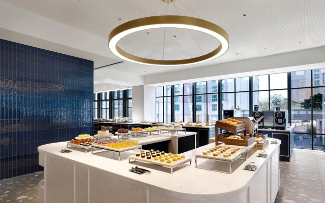 GRAVITY JOSUN Seoul Pangyo, Autograph Collection