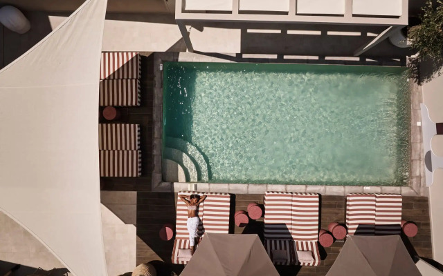 NAUMA PAROS | Design Boutique Hotel