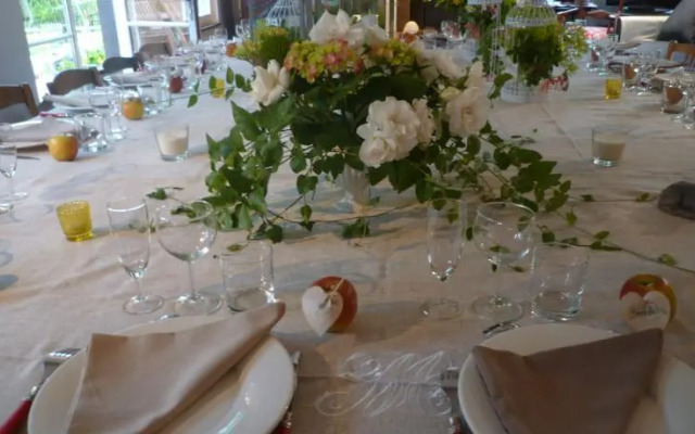 Les Pommiers, Chambres dHôtes de Charme