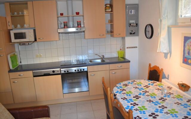 Apartments Mara
