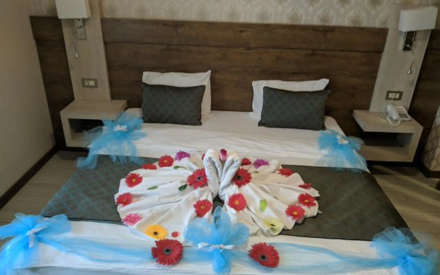 White Star Hotel