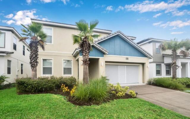 Elegant Brand New Houses Less 10 Minutes From Disney