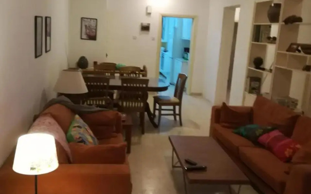 Sevi's Place, 3 Bedroom Flat, 110 s.m