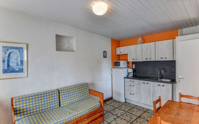 Gite le Chene Vert in a Holiday Park