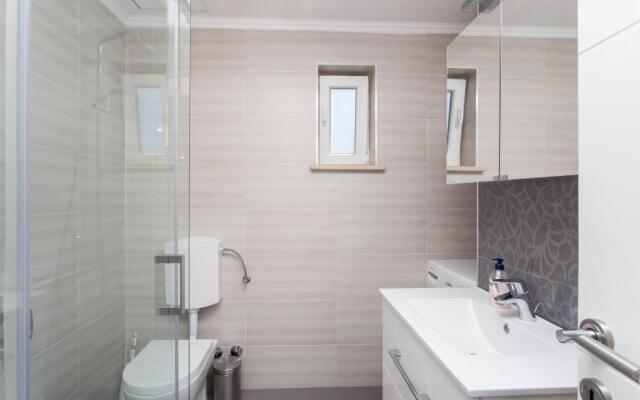 Apartments Laledo