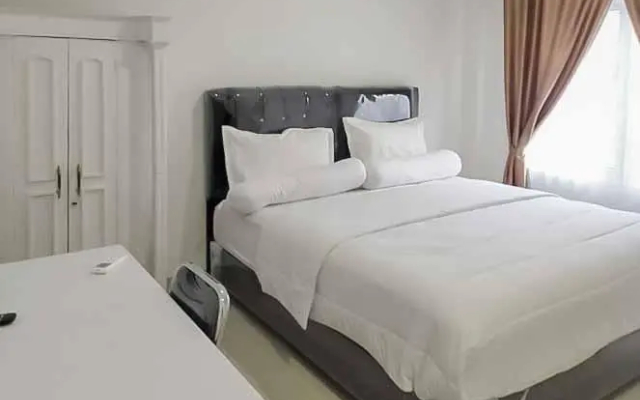 RedDoorz near Palembang Airport 2 - Hotel in Palembang - Photo 3