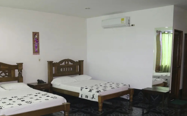 Hotel Beijing Caucasia